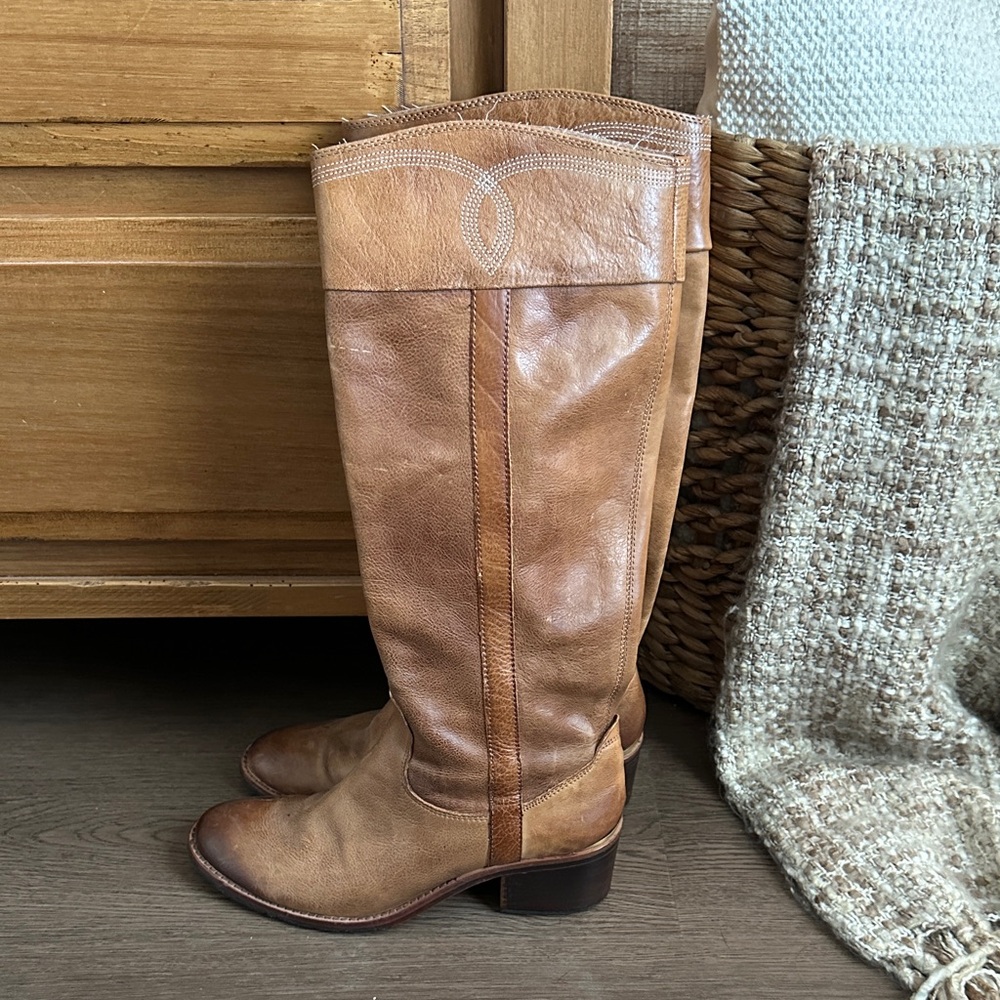 Donald J. Pliner Tan Leather Boots - Picture 3 of 8